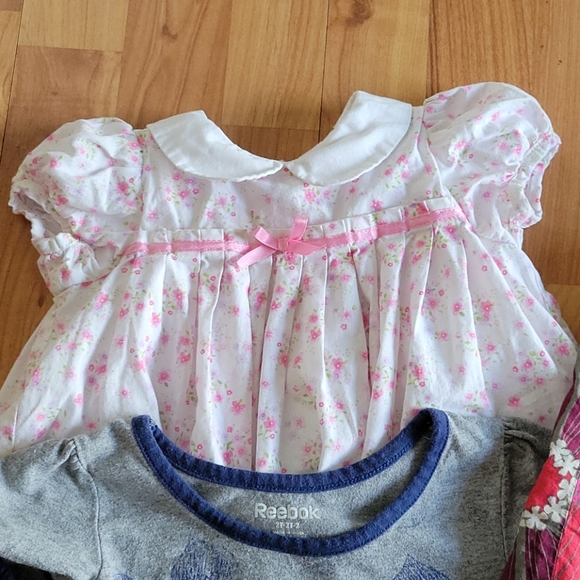 5 Quality Toddler Dresses - Picture 2 of 6